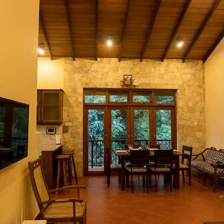 Aronka Homestay كاندي المظهر الخارجي الصورة