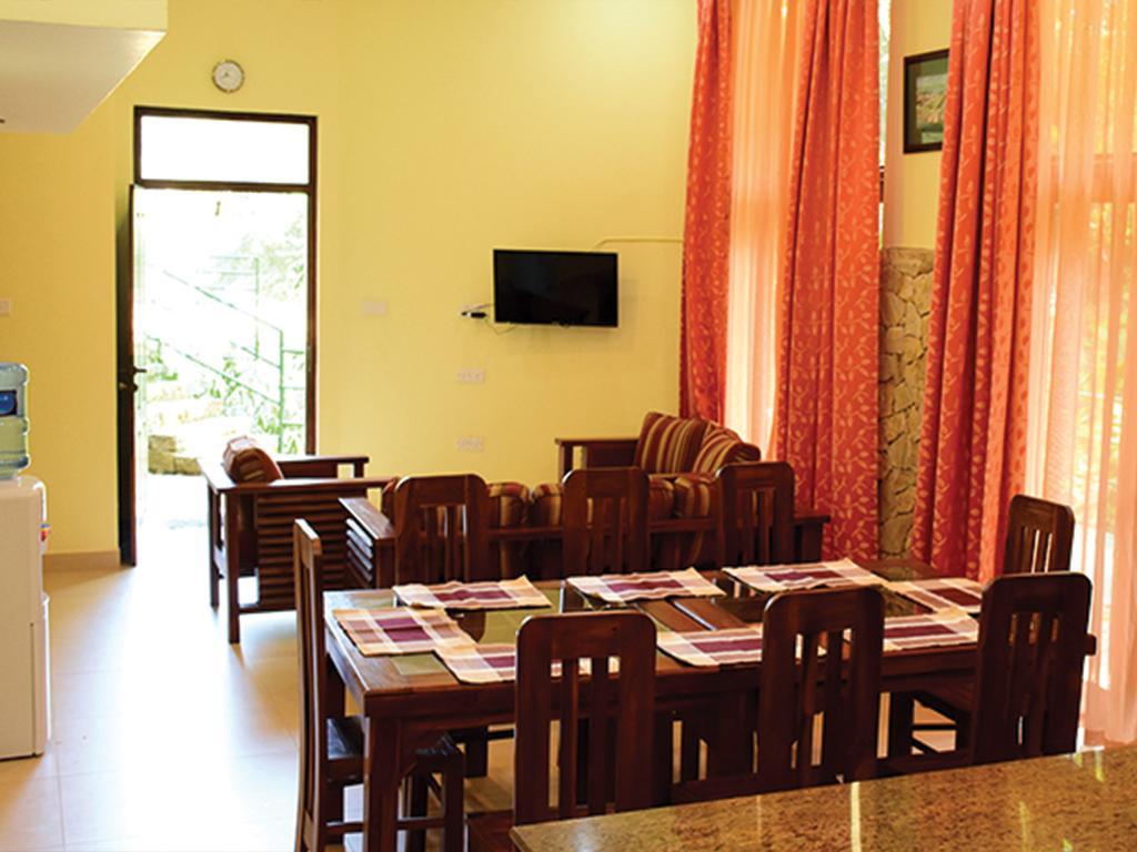 Aronka Homestay كاندي المظهر الخارجي الصورة