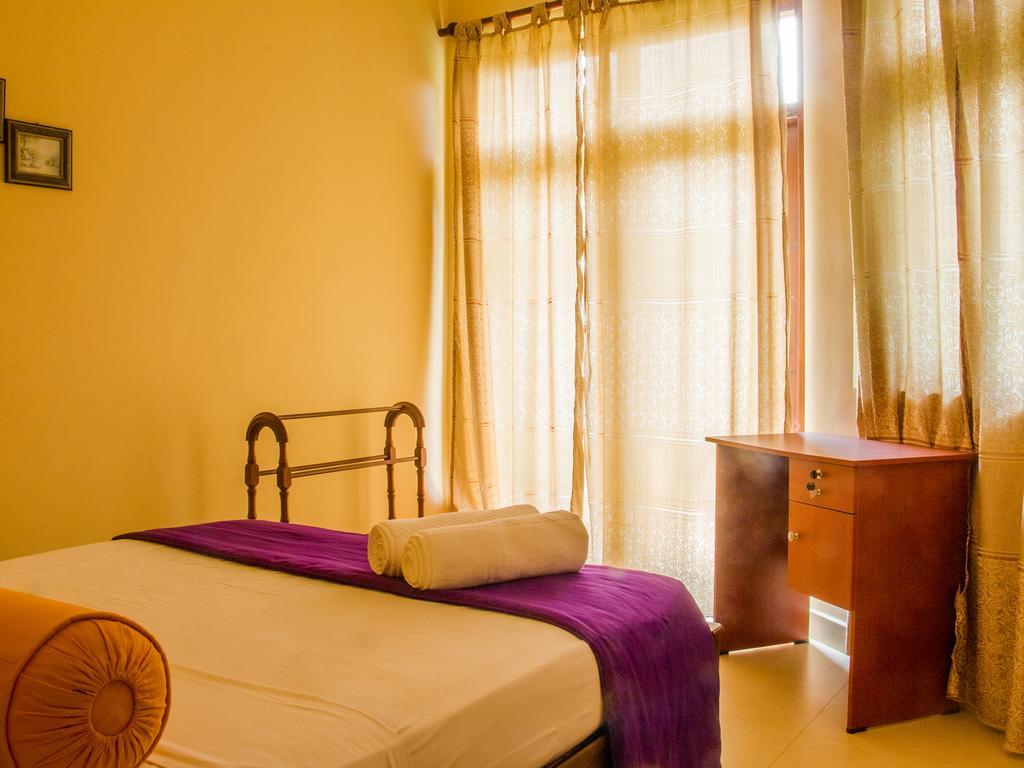 Aronka Homestay كاندي المظهر الخارجي الصورة