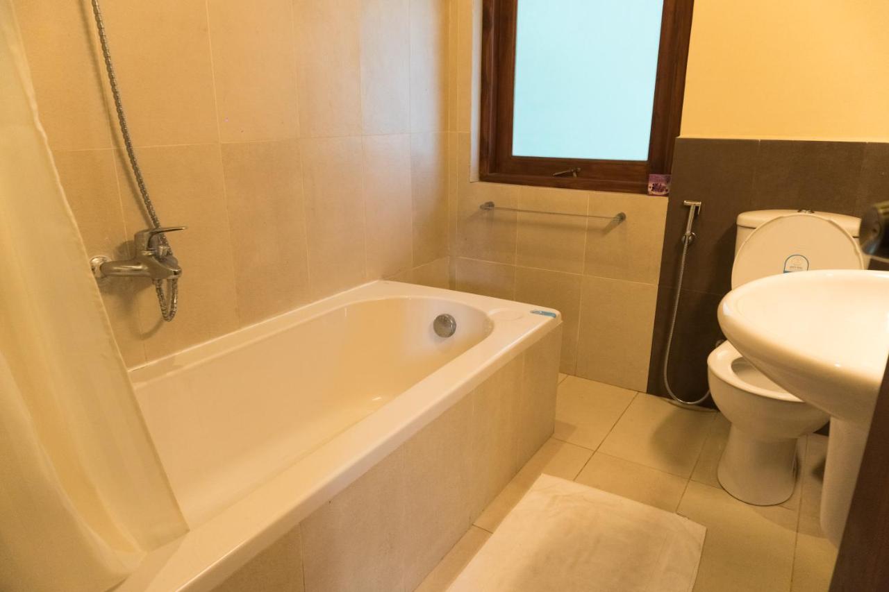 Aronka Homestay كاندي المظهر الخارجي الصورة